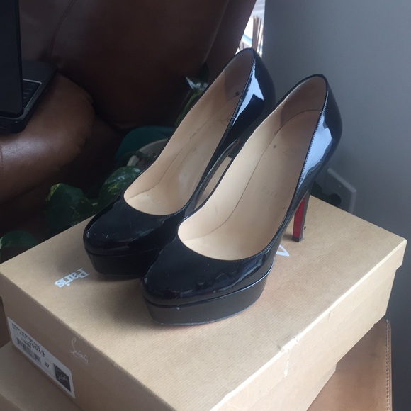 Authentic Christian Louboutin shoes - Picture 3 of 7